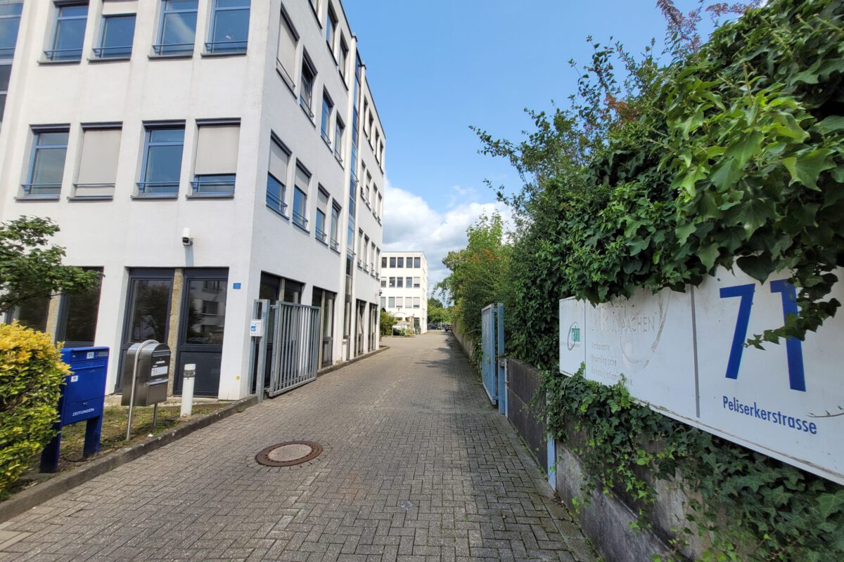 Einfahrt-quer_250805__144946