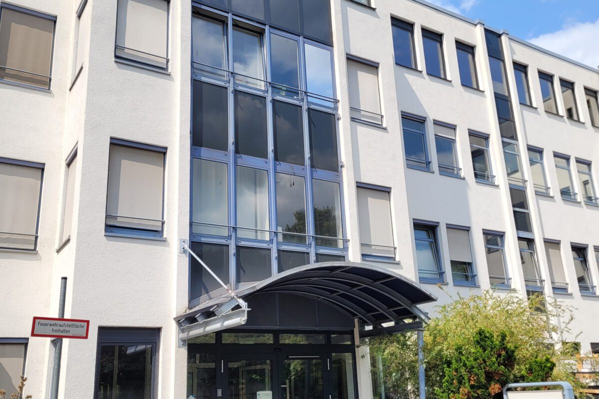 Eingang-hoch_250805__144900